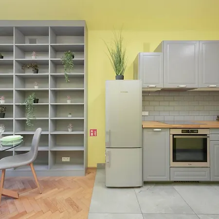 Cozy With Place For Remote Work Close To The Center By Renters 公寓 华沙
